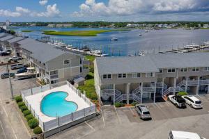 Το κτήριο όπου στεγάζεται  η παραθεριστική κατοικία