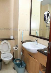Gallery image of Cosmos Living Cozy Studio With Balcony in Dubai