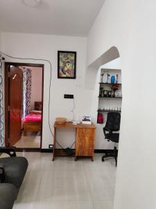 Pear Tree Entire 2BHK Villa Kotagiri的休息区