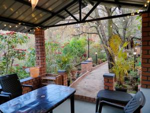 Pear Tree Entire 2BHK Villa Kotagiri外面的花园