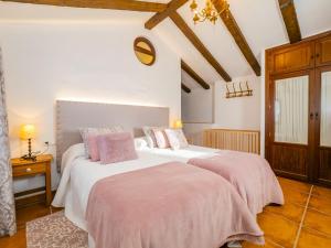 Posteľ alebo postele v izbe v ubytovaní Cubo's Hacienda El Baldio + 37 fotografií