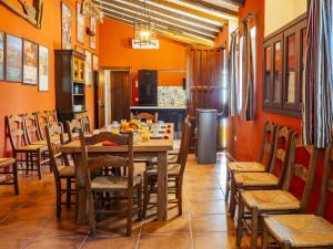 Reštaurácia alebo iné gastronomické zariadenie v ubytovaní Cubo's Hacienda El Baldio