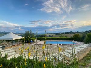 Πισίνα στο ή κοντά στο Il Melograno Country Resort