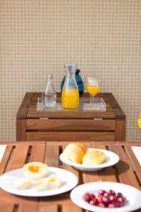 Φαγητό σε αυτό το διαμέρισμα ή κάπου εκεί κοντά