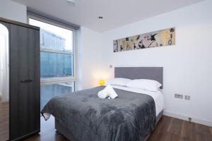 Gallery image of Media City Apartment, Sleeps 6, Balcony With Amazing Views, Free WI-FI, Great Transport Links in Manchester