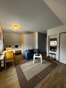 TV a/nebo společenská místnost v ubytování Haus Ostseestrand36