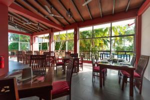 Restaurace v ubytování Silver Oasis Maldives
