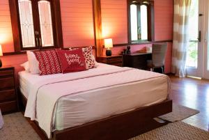Voodi või voodid majutusasutuse Coyote Rooms toas