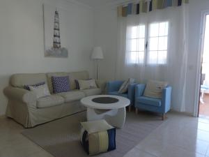 Gallery image of Apartment Luz De Faro in Playa Honda