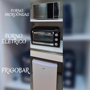 a collage of two pictures of a microwave at Hospedagem Almirante in São Francisco de Paula