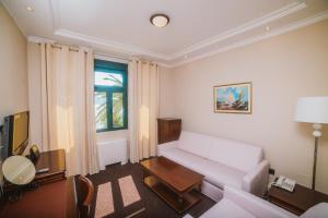 Letto o letti in una camera di Hotel Astoria