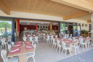 Restaurace v ubytování Baia Holiday Gasparina