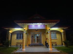 Exteriér nebo vchod ubytování ANGGERIK IMPIAN HOTEL -Best for Travellers at Kuala Berang