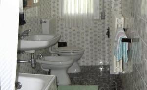 Ένα μπάνιο στο Casa Bruna