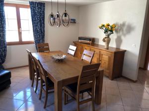 Naktsmītnes Auberge Les Rangs pilsētā Conthey fotogalerijas attēls