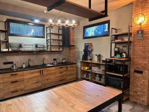 Una cocina o zona de cocina en Guest house Garden Beach