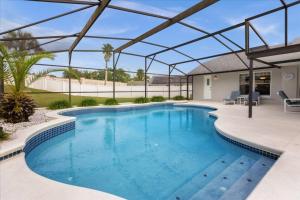 Der Swimmingpool an oder in der Nähe von Private Pool Homes