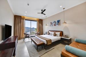 Postel nebo postele na pokoji v ubytování Maira Resort and Convention Centre + 96 fotografií