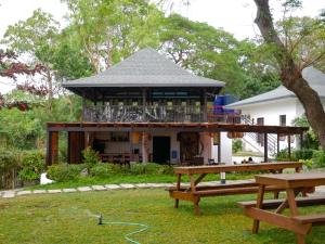 Zahrada ubytování Hava Resort Calatagan