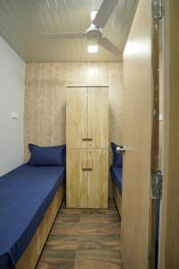 Postel nebo postele na pokoji v ubytování ZEST STAYS 1054-ANDHERI WEST