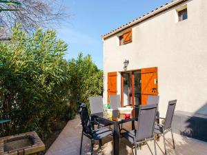 Bygningen som villaen ligger i