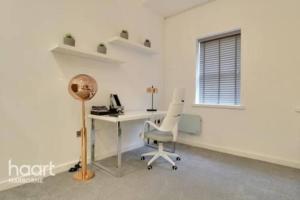 Gimnasio o instalaciones de fitness de Stunning 1 Bed Apt Minutes From Bham City Centre!