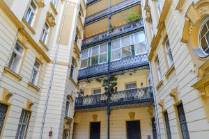 Budova, kde se apartmán nachází