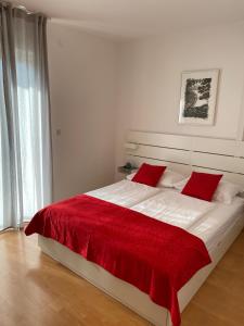 Postel nebo postele na pokoji v ubytování Villa Jasmin 1 + 37 fotografií