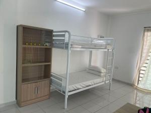 Postel nebo postele na pokoji v ubytování 15 min to Qing Xin Ling Cultural Village Ipoh