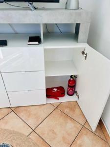 TV a/nebo společenská místnost v ubytování Casa Lucia a Carugo