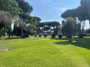 Κήπος έξω από το Una casa nel parco