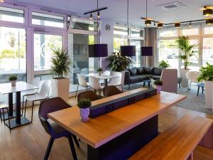 Posezení v ubytování B&B HOTEL Bad Hersfeld
