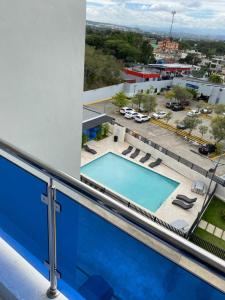 A view of the pool at Santiago vista al monumento or nearby