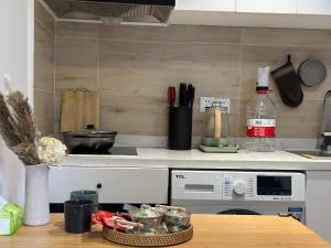 Kuhinja oz. manjša kuhinja v nastanitvi Shanghai Hills & CoZy BnB