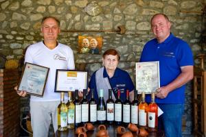 Ospiti di Brothers khutsishvili wine cellar