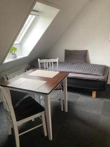 Varde Bed and Kitchen的休息区