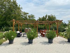 Fotografia z galérie ubytovania Babérsom apartman v destinácii Gyenesdiás