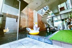 Fotografie z fotogalerie ubytování Stunning Unique Pool House - 4 BR - 5WC - 4 minutes to the beach v destinaci Danang