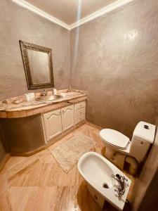 Vonios kambarys apgyvendinimo įstaigoje Villa Dune Rouge de la Siesta