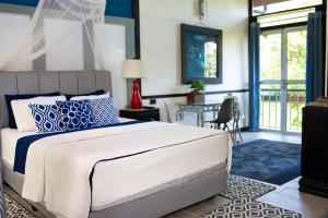 Voodi või voodid majutusasutuse Coyote Rooms toas