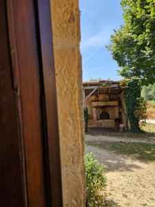 Zdjęcie z galerii obiektu Gîtes Le clos de Veyrignac w mieście Veyrignac