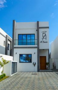 Fotografie z fotogalerie ubytování Al Bandar Luxury Villa with private pool - Al Dana Island Fujairah v destinaci Fudžajra