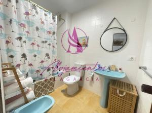 A bathroom at Alojamiento Juan Carlos I
