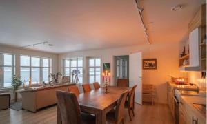 Η κουζίνα ή μικρή κουζίνα στο Secluded northern light apartment with great view! +7 φωτογραφίες