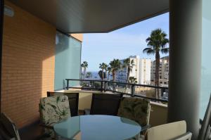 Balkón nebo terasa v ubytování Albir Beach Apt