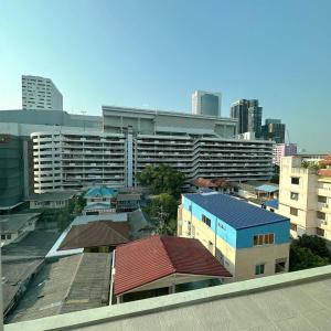 a view of a city with tall buildings at STAYDII serviced residence Chaengwattana in Pak Kret