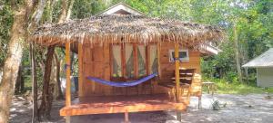Kuvagallerian kuva majoituspaikasta Lazy Hut, joka sijaitsee Koh Phayamilla