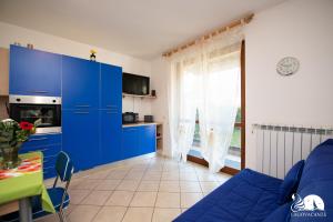 Kuchyň nebo kuchyňský kout v ubytování Casa Blu + 17 fotografií