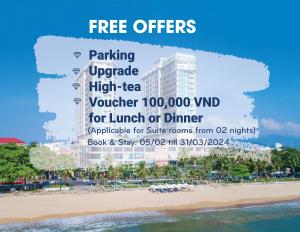 ein Flyer für ein Hotel am Strand in der Unterkunft Diamond Bay Hotel in Nha Trang