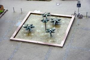 an aerial view of a statue of five stars at Ferienwohnung "Am Vögenteich" in Rostock